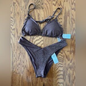 Abercrombie & Fitch - Size M